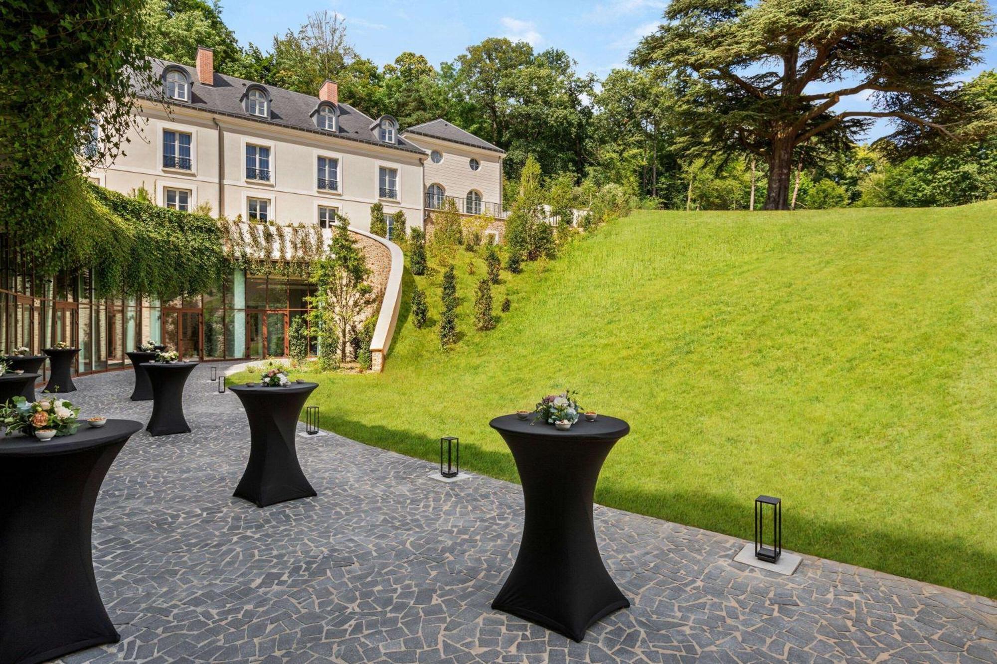 Dolce By Wyndham Versailles - Domaine Du Montcel Hotel